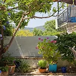 Summer Garden - Village Location Koróni