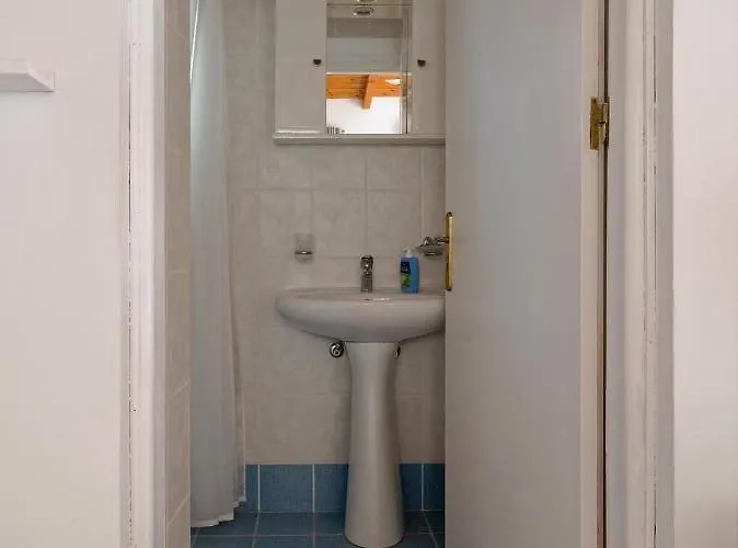 Summer Garden - Village Location Apartment *